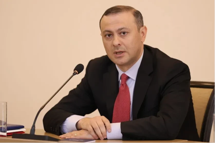 Նման բան չի ասվել, որ ՌԴ հյուպատոսարան է բացվելու Սյունիքում, ասվել է` քննարկվում է. Արմեն Գրիգորյան