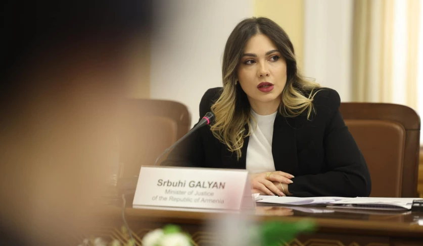 Սրբուհի Գալյանը` Փաշինյանի գրառումների մասին