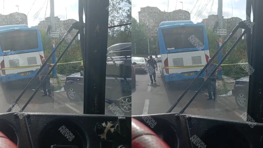 «Zhongtong» ավտոբուսը բախվել է բետոնե եզրաքարին. կան վիրավորներ
