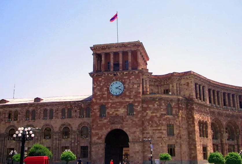 ՀՀ կառավարությունը՝ ՀԷՑ-ը պետականացնելու գործով միջազգային դատարանի որոշման մասին