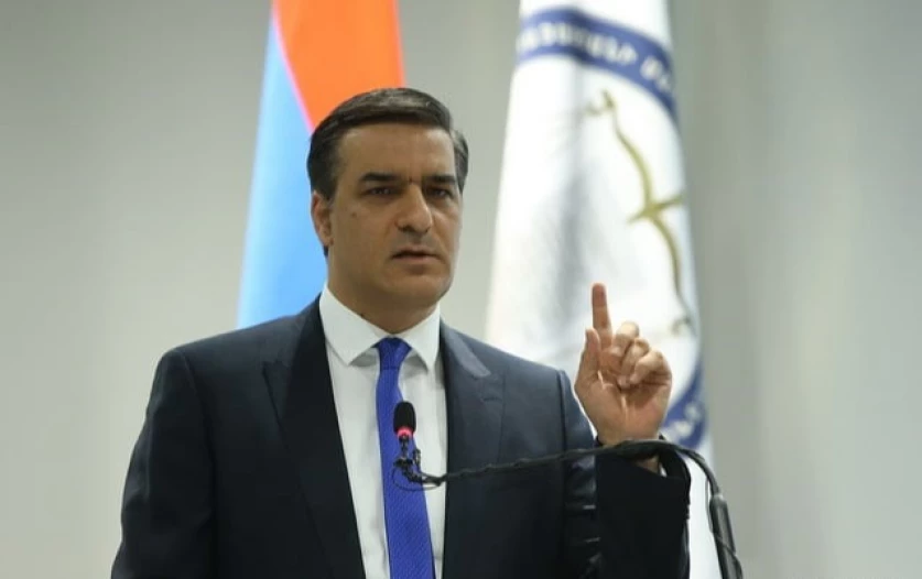 Այս գործընթացն ավելի շատ հարցեր է առաջացնում, քան խաղաղության մասին հուշում. Թաթոյան