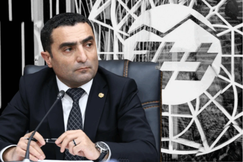 ՀԷՑ-ի պաշտոնյան 8 տարում ստացել է շուրջ 400 մլն դրամ աշխատավարձ. Ռոմանոս Պետրոսյան