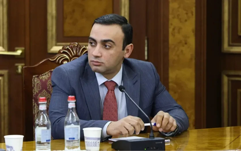 Դարձել եմ Գեղամի ու մնացյալ դաշնակնների սարսափ երազը,  պետք չէ լինել «ծակ դաշնակ»․ Չախոյան