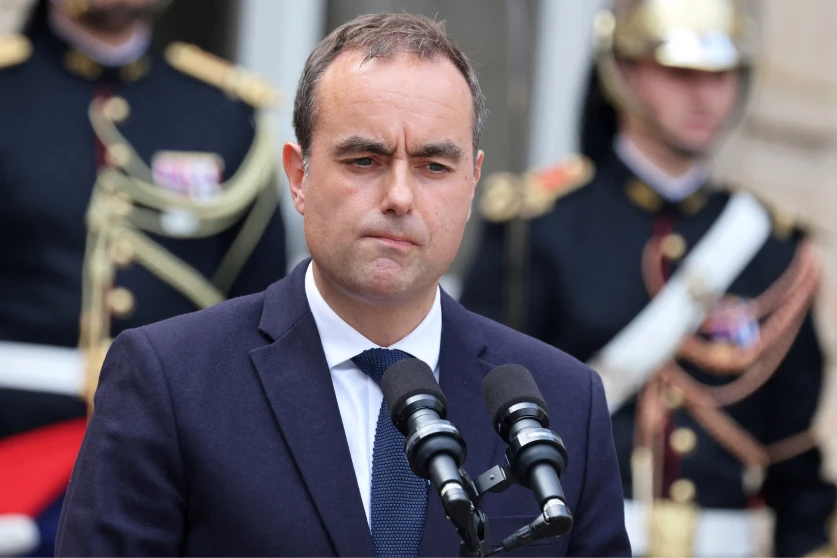 Ֆրանսիայի նորանշանակ վարչապետը հրաժարական է տվել