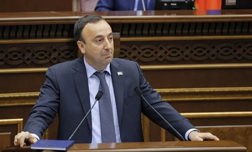 Հրայր Թովմասյանը մեղավոր է ճանաչվել պաշտոնեական լիազորությունները չարաշահելու մեջ