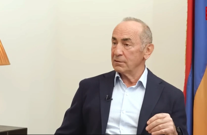 Քոչարյանը՝ Արցախից ռուների դուրս գալու և Պրահայում Հայաստանի կողմից հնչեցրած հայտարարության մասին