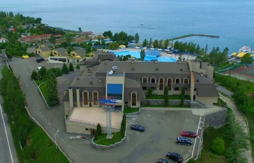 Դատախազությունը միջնորդագիր է ուղարկել Սևան ազգային պարկին՝ «Հարսնաքար»-ին տրամադրված՝ 2,8 հա մակերեսով հողամասի վարձակալության պայմանագիրը լուծելու վերաբերյալ