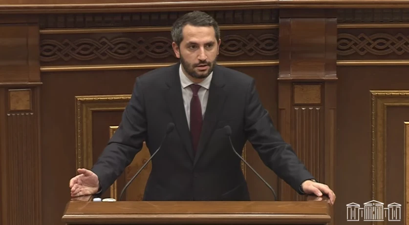 Սիրելի՛ երեք նախագահներ, որ գաք էլ բանավեճի էլի խայտառակ եք լինելու. Ռուբինյան