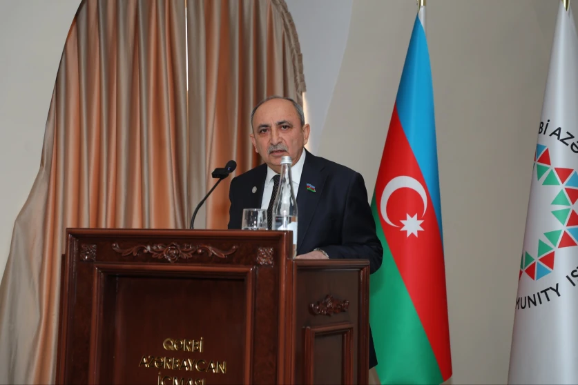 Ադրբեջանում ցանկանում են 300 հազար ադրբեջանցու բնակեցնել Հայաստանում