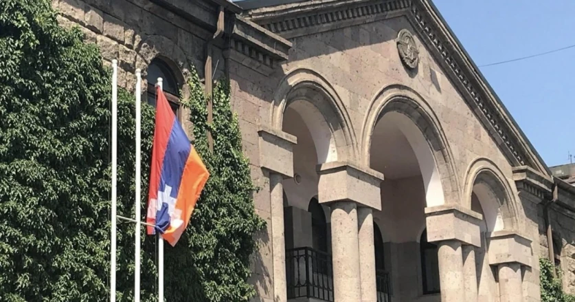 ՔԿ-ն մեծաքանակ խմբով ներկայացել են Արցախի ներկայացուցչություն․ խուզարկություն է տեղի ունենում․ Իսկանդարյան