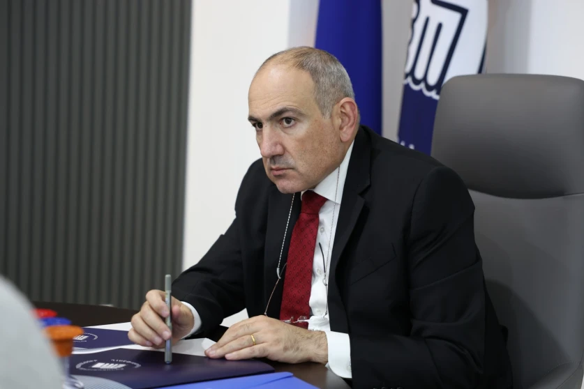 Փաշինյանը հասկացրել է, որ ինքն անուն առ անուն կասի, թե ով կարող է լինել ցուցակում. «Իրավունք»