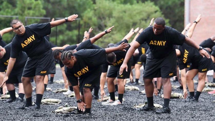 ԱՄՆ-ում երիտասարդներից շատերը գեր են կամ չափազանց հիմար. Պենտագոնի ղեկավար