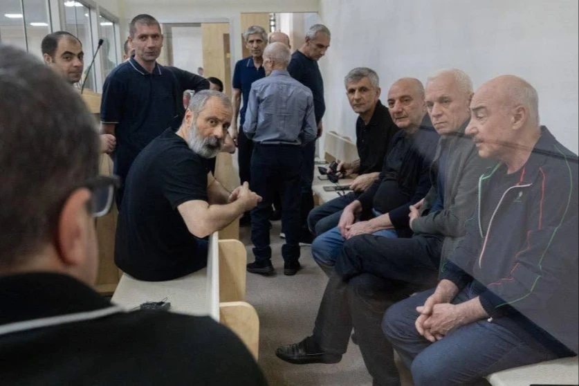 Դավիթ Բաբայանը Բաքվի դատարանում հանդես է եկել եզրափակիչ  ելույթով․ դատախազությունը պահանջել է ցմահ ազատազրկում