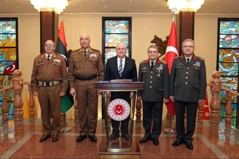 Լիբիայի ԳՇ պետի ինքնաթիռն Անկարայից թռչելիս անհետացել է