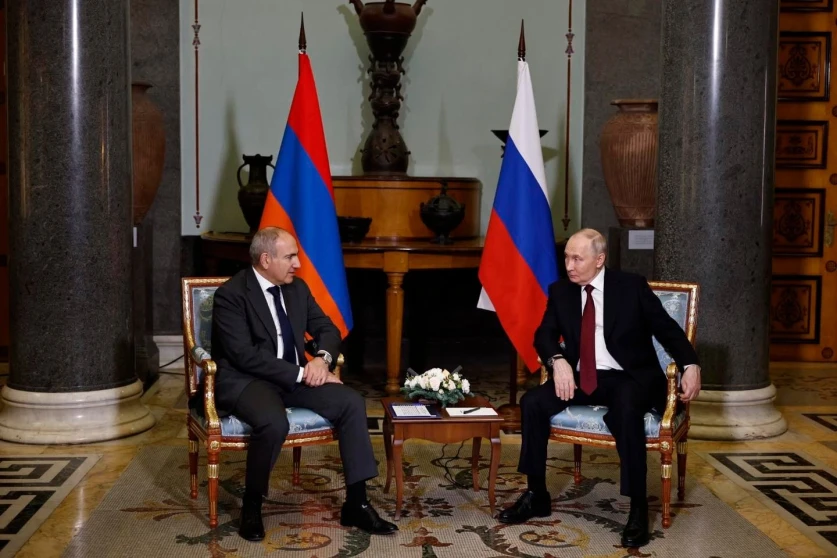 Փաշինյանը մանրամասնել է` ինչ են խոսել Սանկտ Պետերբուրգում Պուտինի հետ