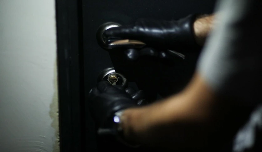 Ամուսինները բռնnւթյուն գործադրելով կատարել են խոշոր չափերով հափշտակություն. ՔԿ