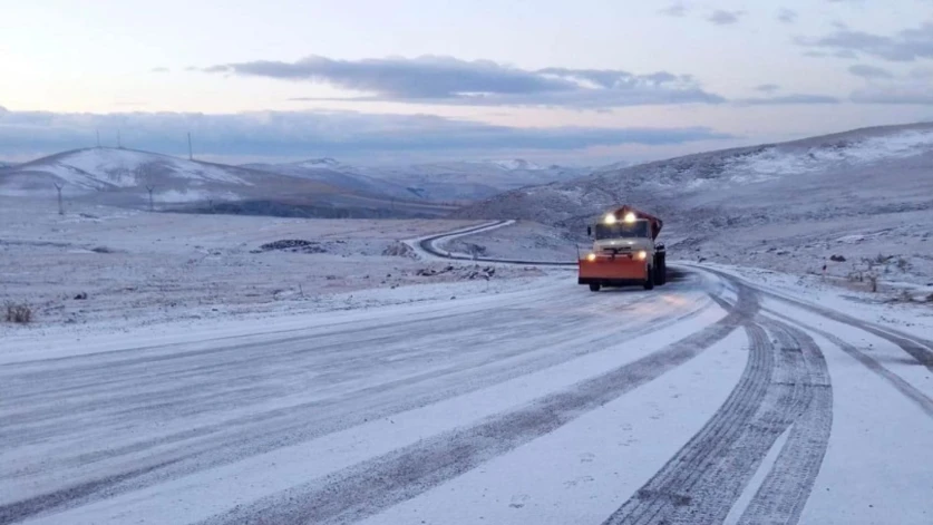 Ժամը 21:00-ի դրությամբ՝ Հանրապետությունում մի շարք ավտոճանապարհներ փակ են կցորդով տրանսպորտային միջոցների համար