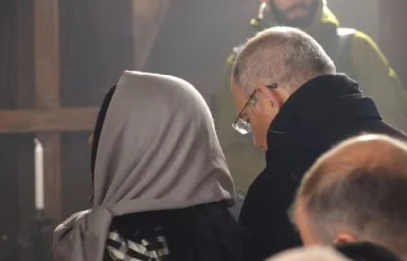 Փաշինյանը Չարենցավանի Սուրբ Փրկիչ եկեղեցում մասնակցում է պատարագի