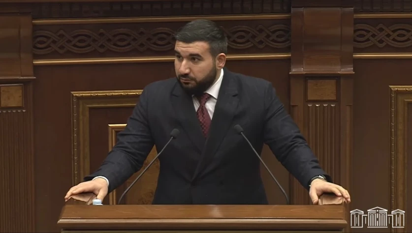 Ալեքսանյանը առաջարկել է հրապարակային լսումներ 44-օրյա պատերազմի զեկույցի շուրջ