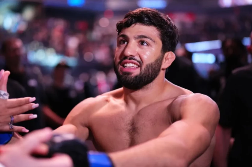 «Մի շաբաթ սիրում են, հաջորդին՝ ատում. երկուսի համար էլ գումար եմ ստանում». Արման Ծառուկյան