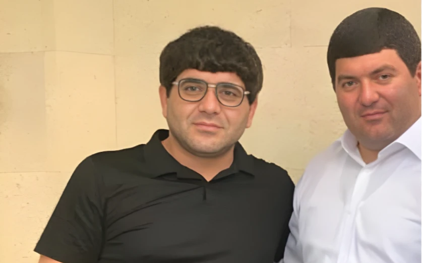 Սա ուղղված է Դավիթին խոցելուն՝ նրա ընտանիքի միջոցով. փաստաբան