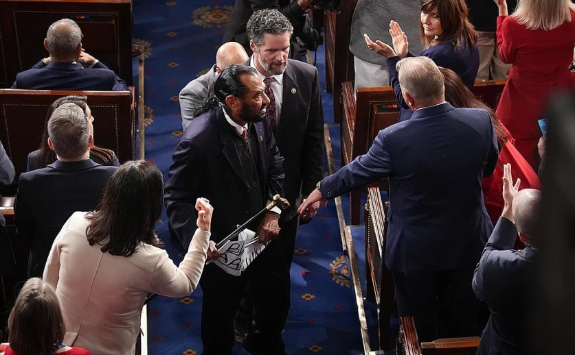 «Սևամորթները կապիկներ չեն». ակցիա Թրամփի ելույթի ժամանակ