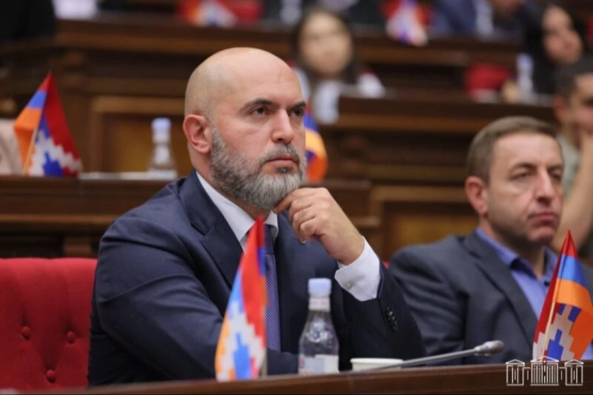 Արմեն Աշոտյանի եղբոր  առանձնատունն ապամոնտաժվեց