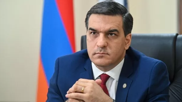 Նախկին ՄԻՊ Թաթոյանը գրառում է արել
