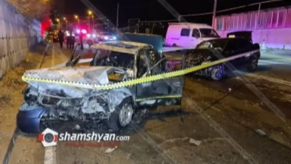 Ճակատ-ճակատի բախվել են Mercedes-ն ու Opel-ը, Mercedes-ը վերածվել է մոխրակույտի, կան վիրավորներ. Shamshyan. com