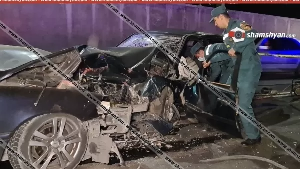 Ողբերգական ավտովթար Երևանում․ Ծիծեռնակաբերդի խճուղում ճակատ-ճակատի բախվել են 2 Mercedes