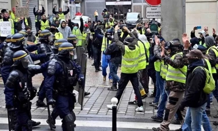 Ցույցեր Փարիզում. Կա ավելի քան 120 ձերբակալված