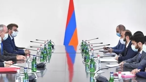 Ադրբեջանը թաքցնում է գերիների իրական թիվն ու պահման վայրերը․ Արարատ Միրզոյանը՝ ԿԽՄԿ փոխնախագահին