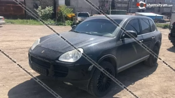 Երևանում ոստիկանները հայտնաբերել են «Իմ քայլական» գյուղապետի` եղբորից առևանգված Porsche Cayenne-ը