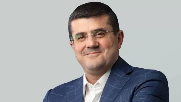 Ավելի քան 70 օր անհայտության մեջ հերոսաբար մաքառած մեր 6 ժամկետային զինծառայողները րոպեներ առաջ վերադարձան Հայրենիք. 