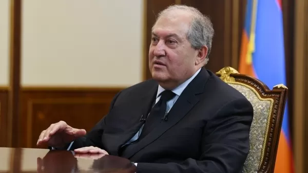 Նախագահ Արմեն Սարգսյանը շաբաթ օրը վերադարձել է Հայաստան
