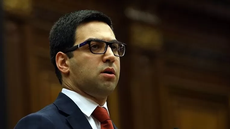 ՊՆ նախկին շենքը վթարային է․ Բադասյան