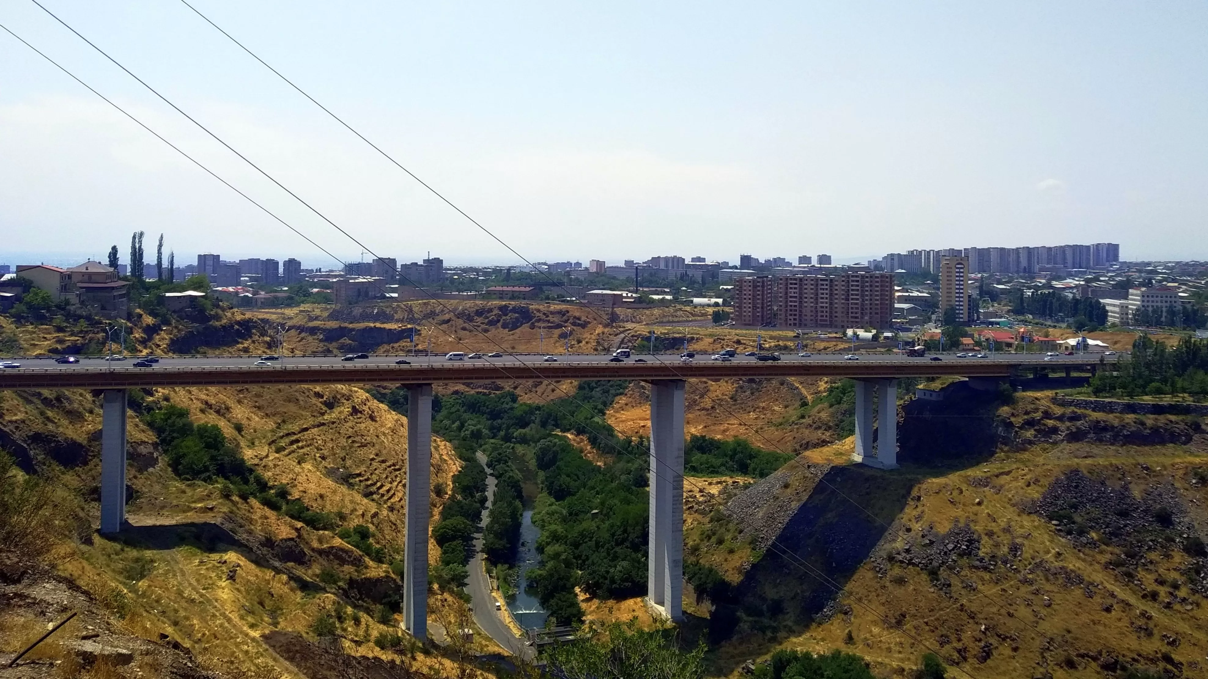 Կանխվել է Դավթաշենի կամրջից քաղաքացու ինքնասպանության փորձը