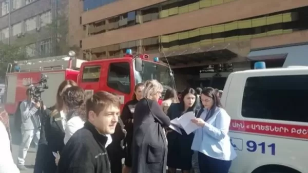 Պայթուցիկ մասին ահազանգից հետո «Հայաթ Փլեյս» հյուրանոցից իրականացվել է մարդկանց տարհանում