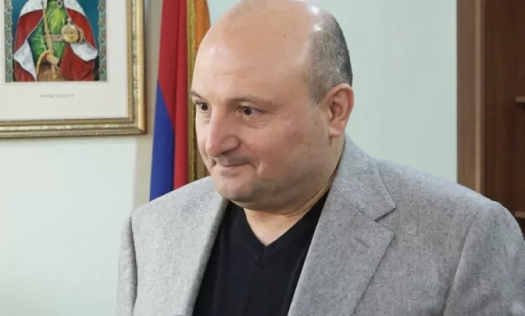 Պետք է էգը էգ լինի, որձը` որձ, աղջի՛կ ջան․ Վարդան Ղուկասյան