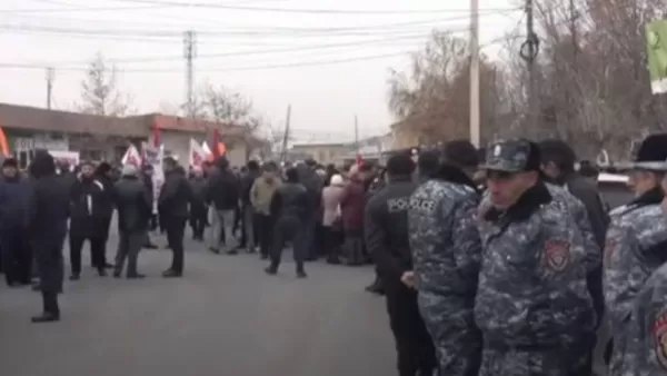 Մաքսային ներկայացուցիչները բողոքի են դուրս եկել 