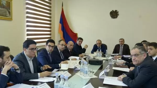  «Ժողովուրդ». Սահմանադրական բարեփոխումների հանձնաժողովի անդամները կրկին կհանդիպեն. հայտնի է քննարկման թեման 