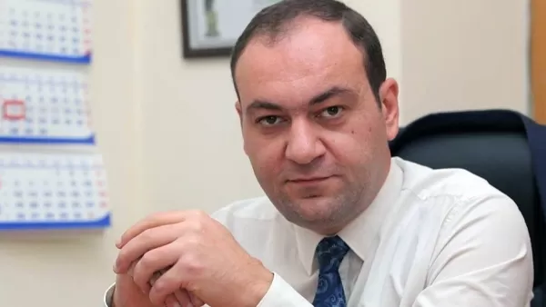 «Նա չգիտի, թե Նիկոլի ընտրությունն ինչու է կանգնել հենց իր վրա»․ Արսեն Բաբայանը՝ Աննա Վարդապետյանի մասին