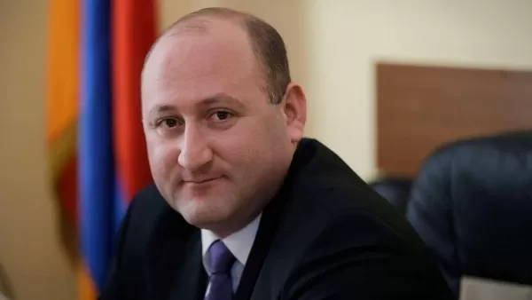 Կարճ մեր դիվանագիտության մասին. Սուրեն Սարգսյան