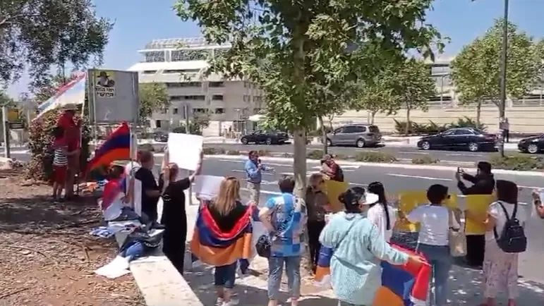 ՏԵՍԱՆՅՈՒԹ.  Երուսաղեմում հանրահավաք է տեղի ունենում ի աջակցություն Արցախի ժողովրդի
