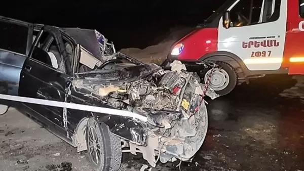Երևան-Սևան ճանապարհին «Մերսեդեսը» բախվել է «ZIL-130»-ին. կան տուժածներ  