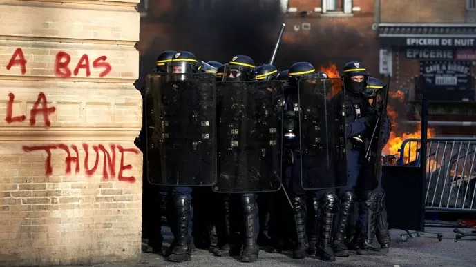 Ֆրանսիայի ՆԳՆ-ն մարտի 28-ի բողոքի ցույցերին 13000 ոստիկան կուղարկի