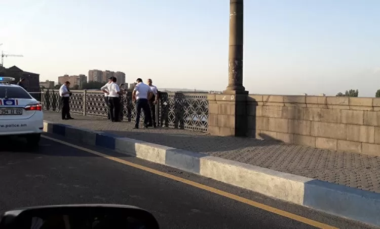 29-ամյա երիտասարդը փորձել է նետվել Հաղթանակի կամրջից 