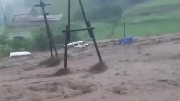 ՏԵՍԱՆՅՈՒԹ․ Ադրբեջանում հորդառատ անձրևները հեղեղումներ են առաջացրել