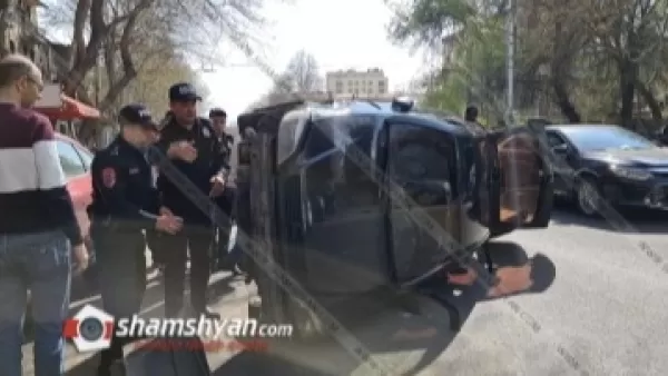 Խոշոր ավտովթար Երևանում․ կա վիրավոր 