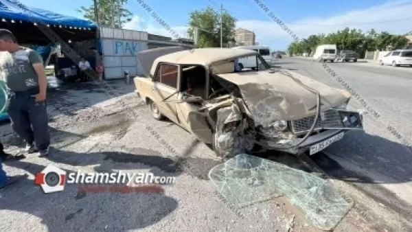 Խոշոր ավտովթար Արմավիրի մարզում. էջմիածնում բախվել են Toyota-ն և ВАЗ 2106-ը. կա վիրավոր. Shamshyan. com